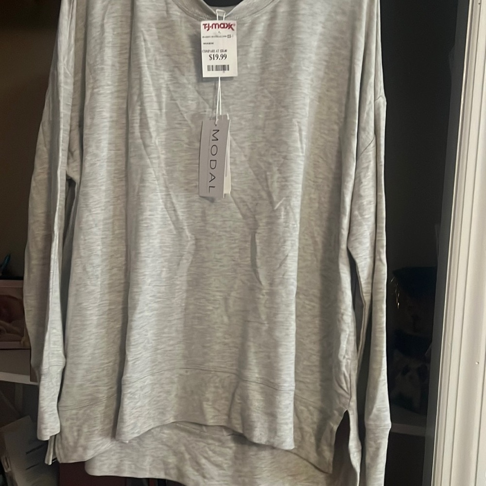 Never worn.New with tags